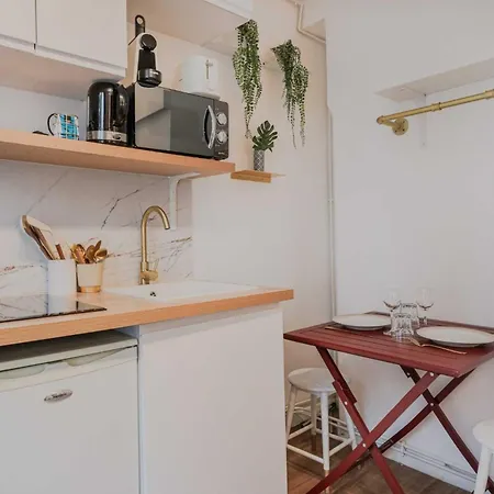 Charming 2p - Grands Boulevards شقة *